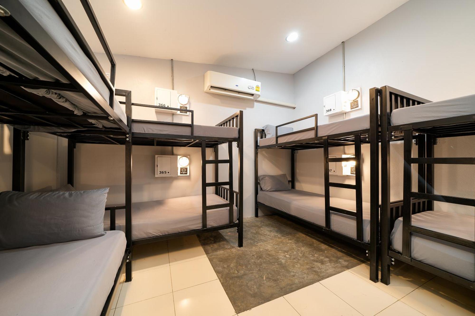 Oh Hostels - Bangkok Zewnętrze zdjęcie